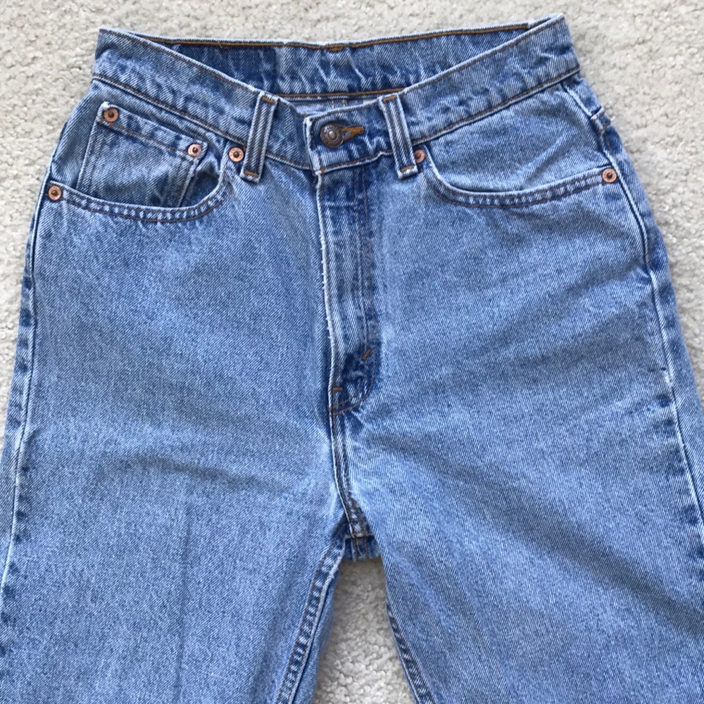 Vintage Levi's 521 Hi Rise Taper Fit Jeans - Picture 4 of 14
